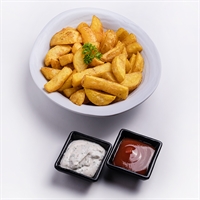 سیب زمینی سرخ کرده با ادویه های مخصوص