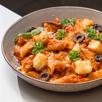 پاستا بلونز